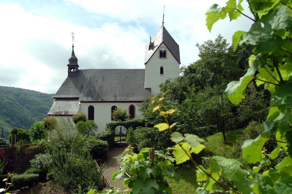 Wein- Und Gaestehaus St. Aldegundishof Санкт-Альдегунд Экстерьер фото